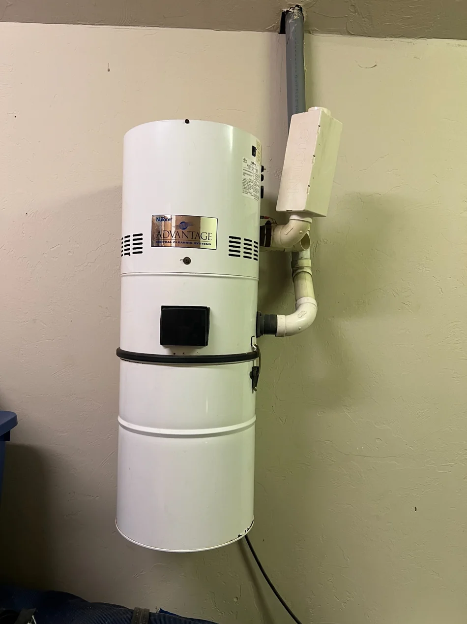 Central vacuum equipment
